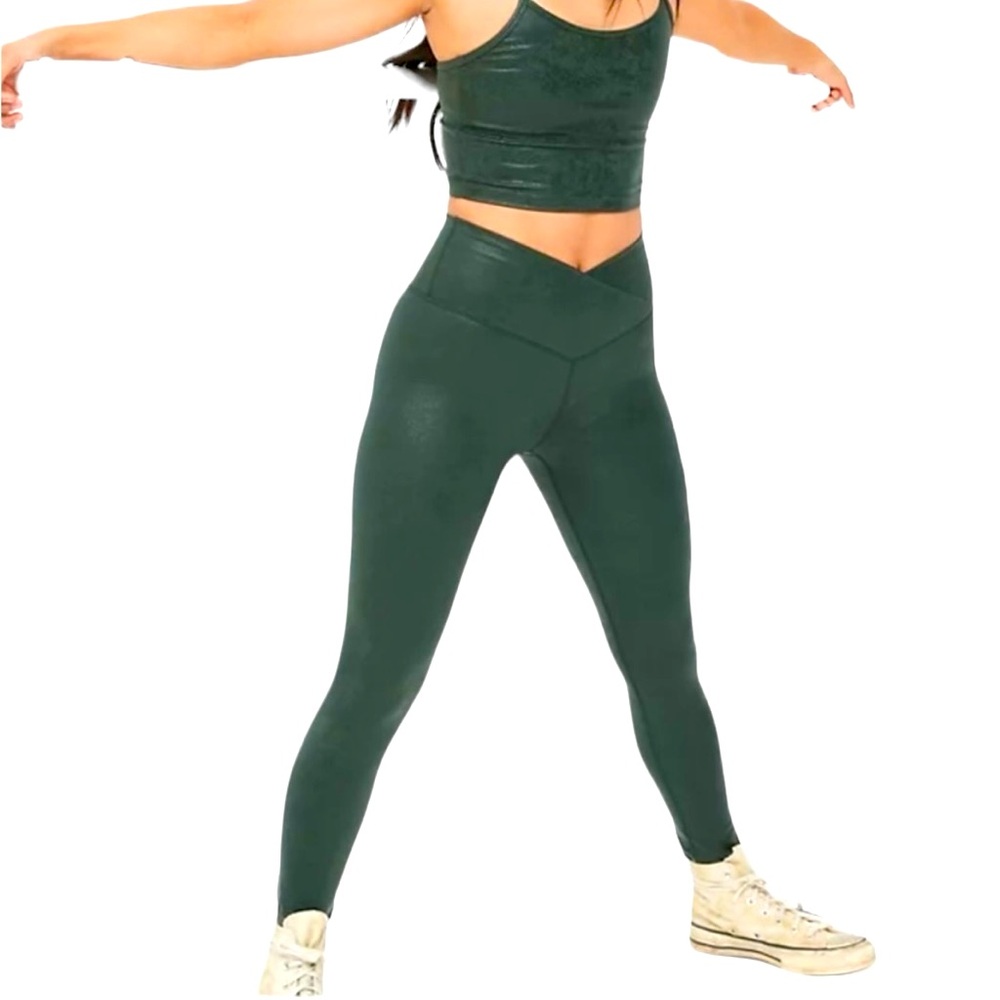 Offline by Aerie The Hugger High Waisted Crossover Leggings Size Large